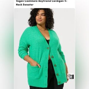 Torrid women’s greed cardigan.  Size 00 (large /10)
